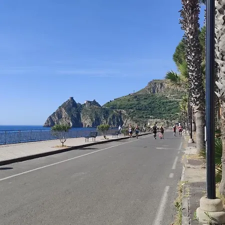 Maison Don Turillo SantʼAlessio Siculo