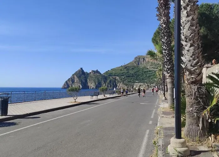 Maison Don Turillo SantʼAlessio Siculo