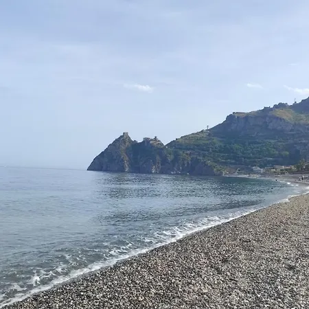 Maison Don Turillo * SantʼAlessio Siculo
